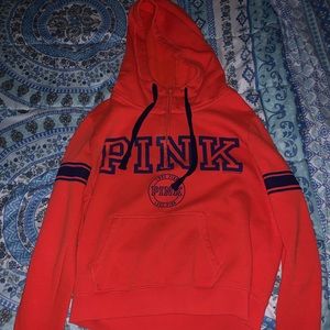 VICTORIA’ SECRET PINK HOODIE
